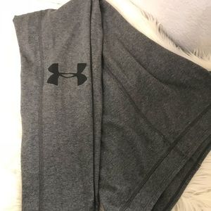 Under Armour Gray Leggings with logo